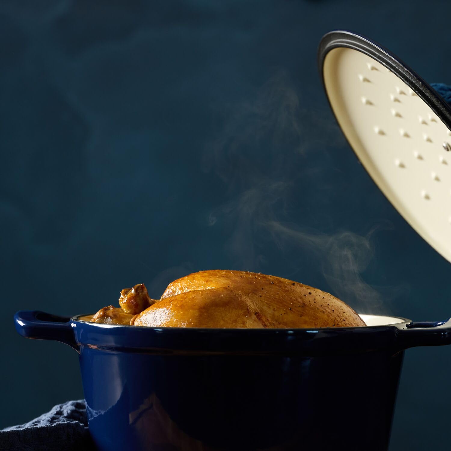 Sur La Table Enameled Cast Iron Round Dutch Oven, 5 qt, Blue