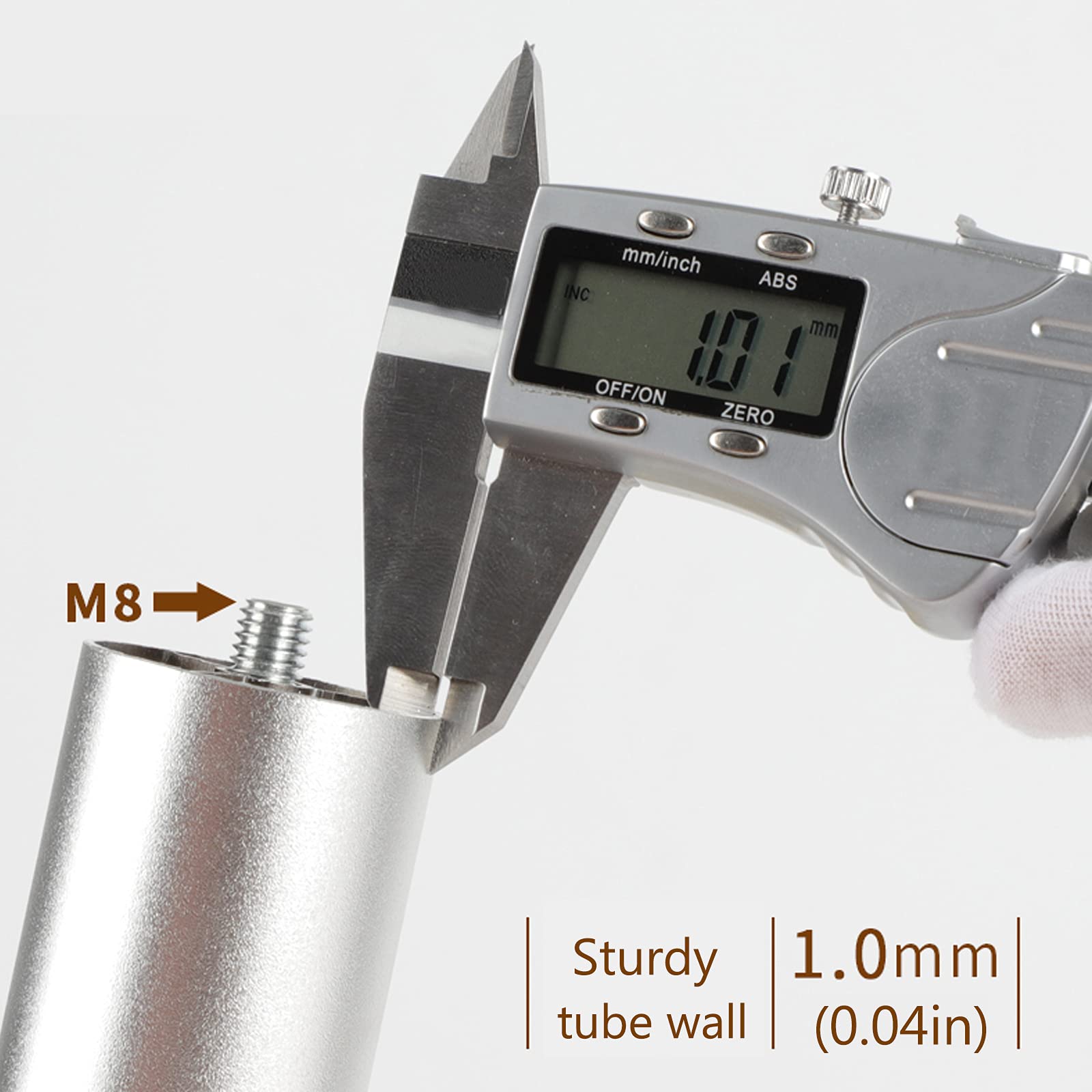 Gambe regolabili in metallo per armadietti, 4 piedini di ricambio per tavolino da caffè e supporto TV, altezza 8 mm, supporta fino a 500 kg, 8 cm, elegante finitura argento