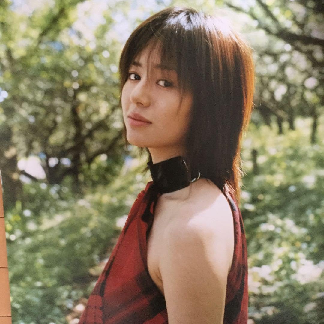 井川遥 カレンダー Amazon.co.jp: 井川遥 カレンダー ワン ラブ : 文房具・オフィス用品
