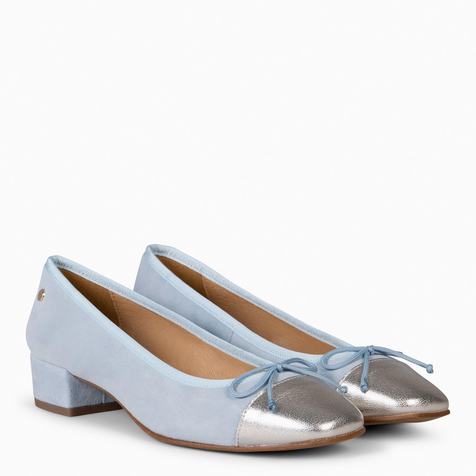 miMaO. Bailarinas con tacón para Mujer en Piel. Plantilla de Gel