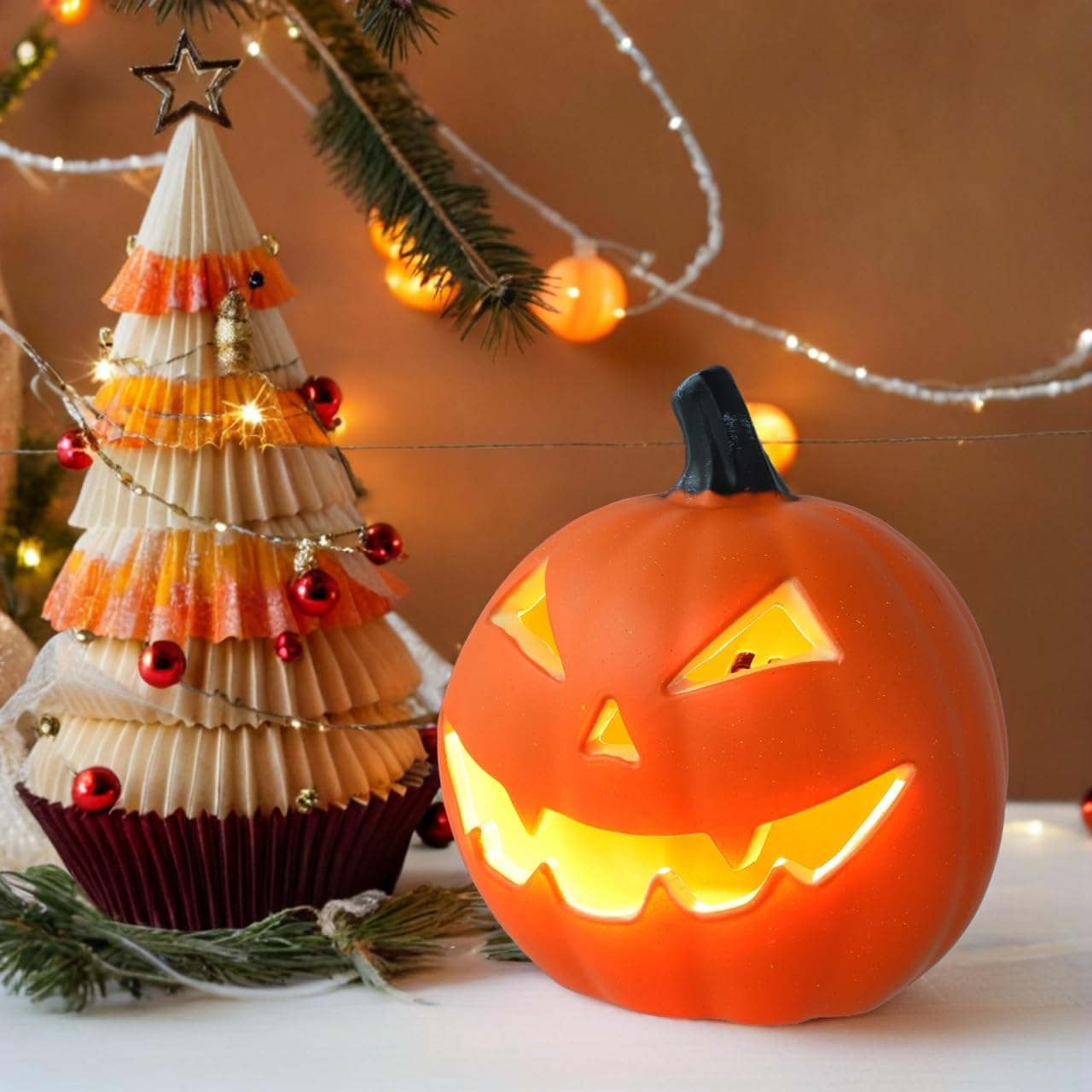 Cabilock Halloween Pumpkin Lantern Outdoor Yard Decor, Plastic Vintage Style Hollow Carved Pumpkin Light, Artistic Decorative Lamp for Seasonal Party Decoration