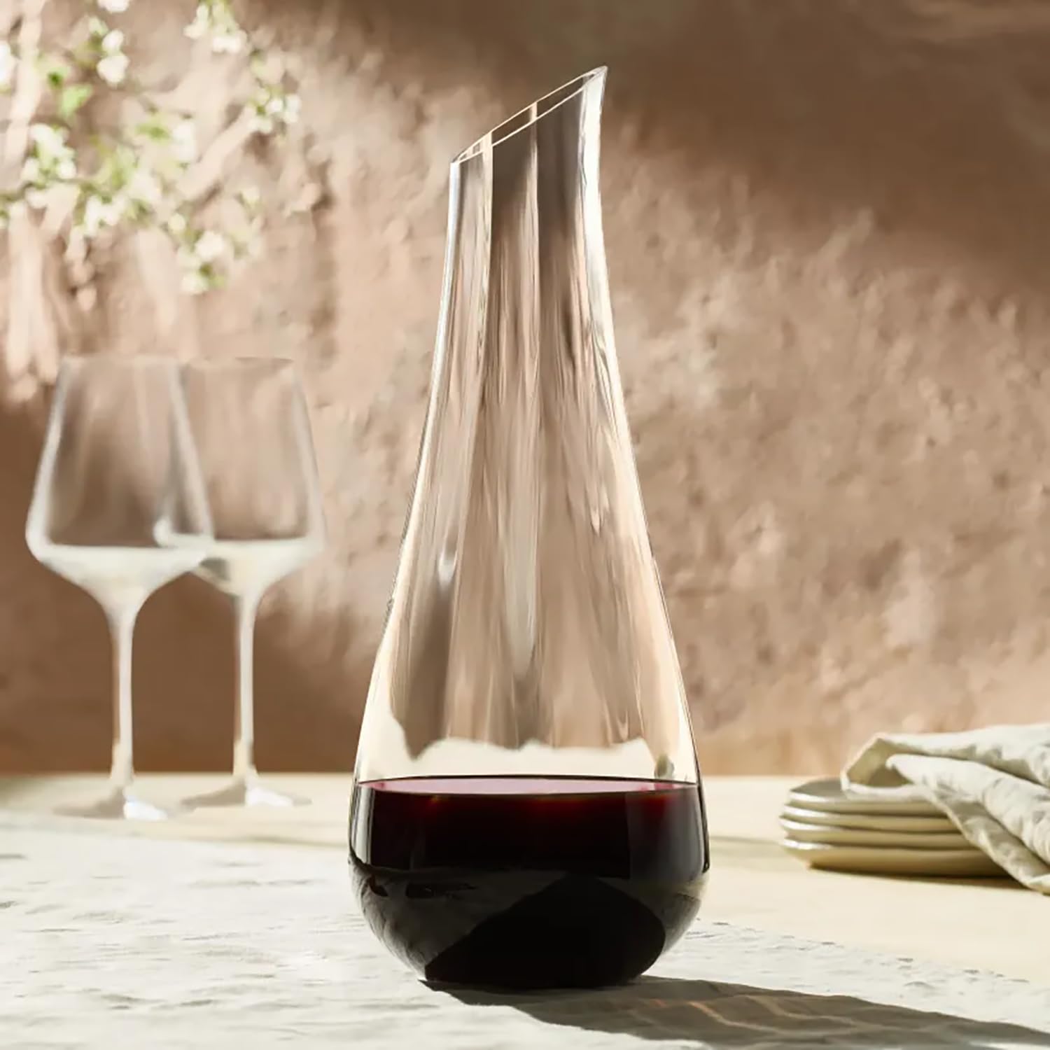 Wine Enthusiast Optic Wine Decanter – 79 oz Lead-Free Crystal Carafe for Red or White Wine, Whiskey, Vodka – Aerator with Sculpted Grooves – Elegant