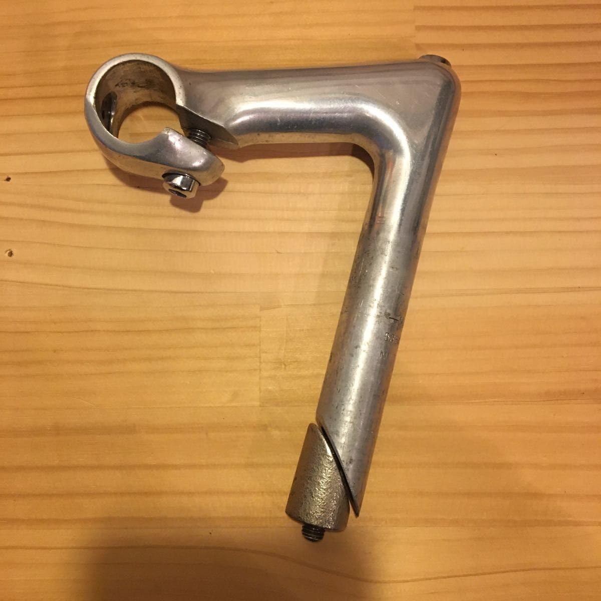 希少 Nitto 突出しステム ジャガーステム ピスト 競輪 ステム長100mm NITTO NITTO(日東) NJ-89(ガールズケイリン) ハンドルステム(NJS