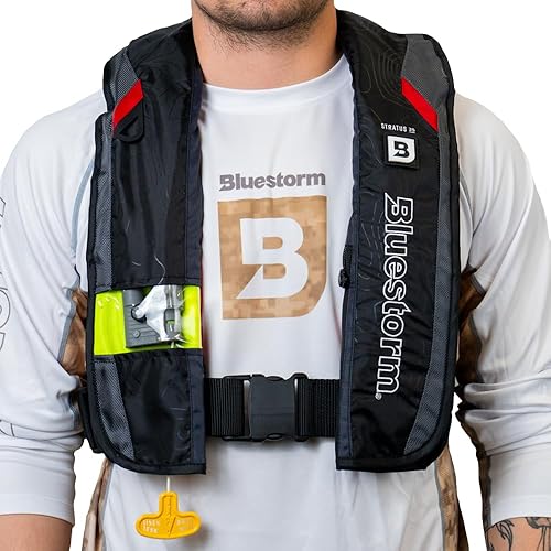 Miniatura 4 de BLUESTORM Stratus 35 Chaleco salvavidas inflable PFD para adultos  Guardacostas de Estados Unidos (USCG) aprobado por la Guardia Costera de los