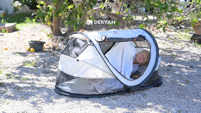 Deryan Baby & Children's Travel Cot with Mattress