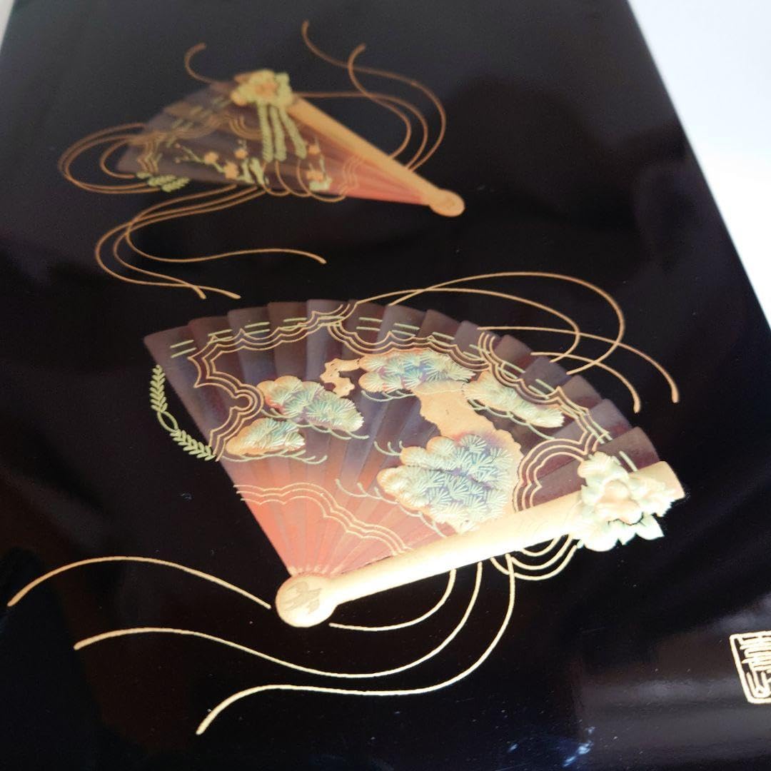 新品！本輪島塗硯箱　蒔絵　鉄扇　松曇作 Amazon.co.jp: 蒔絵絵師 喜峰 造 扇面松蒔絵 硯箱 盛り蒔絵 扇面
