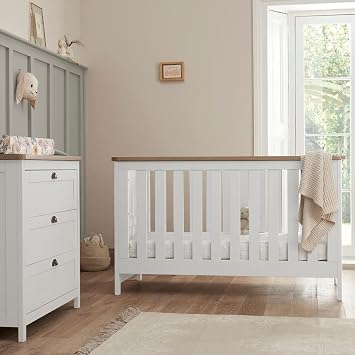 Tutti Bambini Verona Nursery Furniture 2-Piece Set | Convertible Baby Cot Bed & Chest of Drawers Changer | Solid Wood Material, Suitable from Birth to Approx. 6 Years | White/Oak