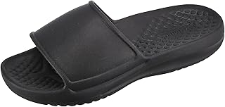 حذاء رياضي فوميز للرجال من سكيتشرز