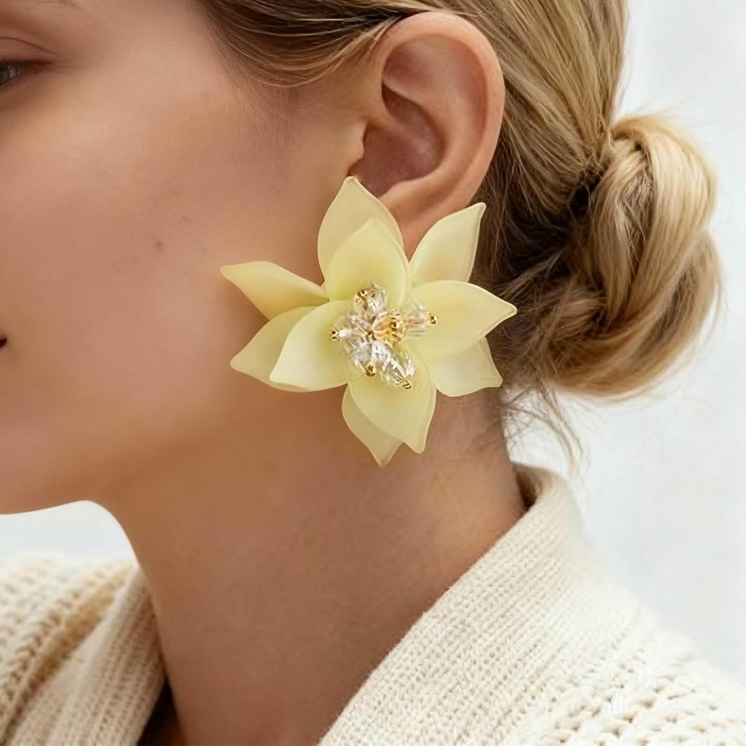 Boho White Acrylic Flower Earrings Resin Floral Stud Earrings Large Flower Crystal Earring Statement Bridal Floral Earring Resin Petal Dangle Camellia Stud Jewelry for Women - Image 2