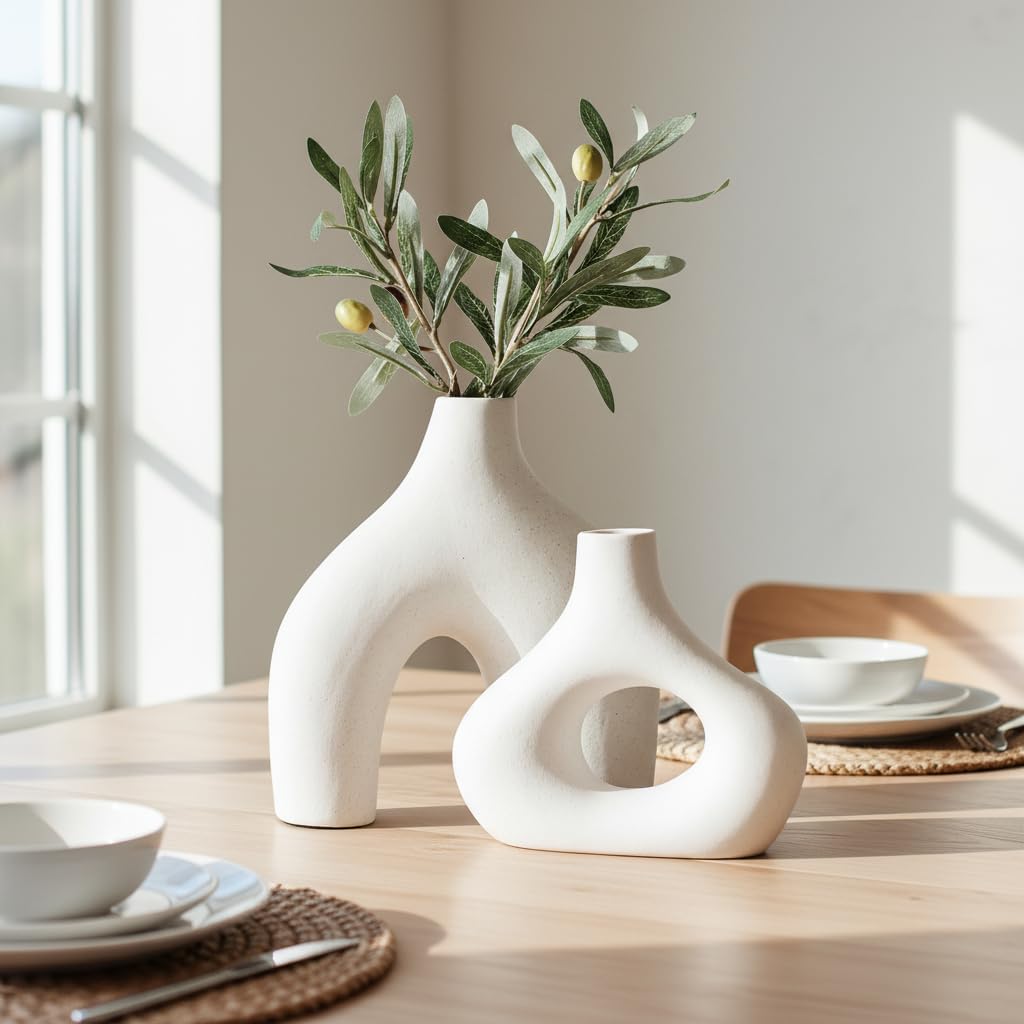 Carrot's Den Donut Vase, 2er Set - Minimalistischer nordischer Stil, weiße Keramikvase Dekor - Tischdekoration Hochzeit, Wohnzimmer, Bücherregal, Schlafzimmer, Büro, moderne Boho Wohnkultur (Warmweiß)