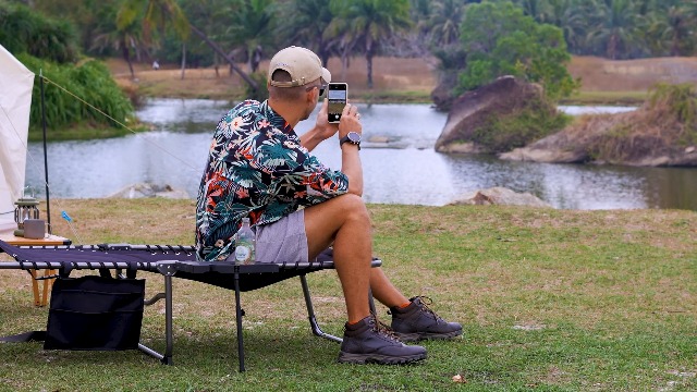 Amazon | KingCamp サマーベッド 折りたたみ サイドテーブル付き