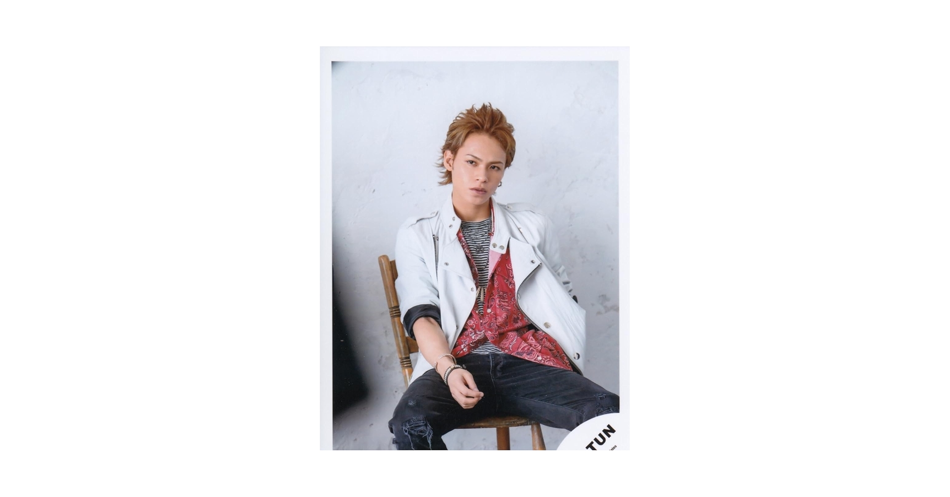Amazon.co.jp: KAT-TUN 公式生写真 （上田竜也）KA00358 : おもちゃ