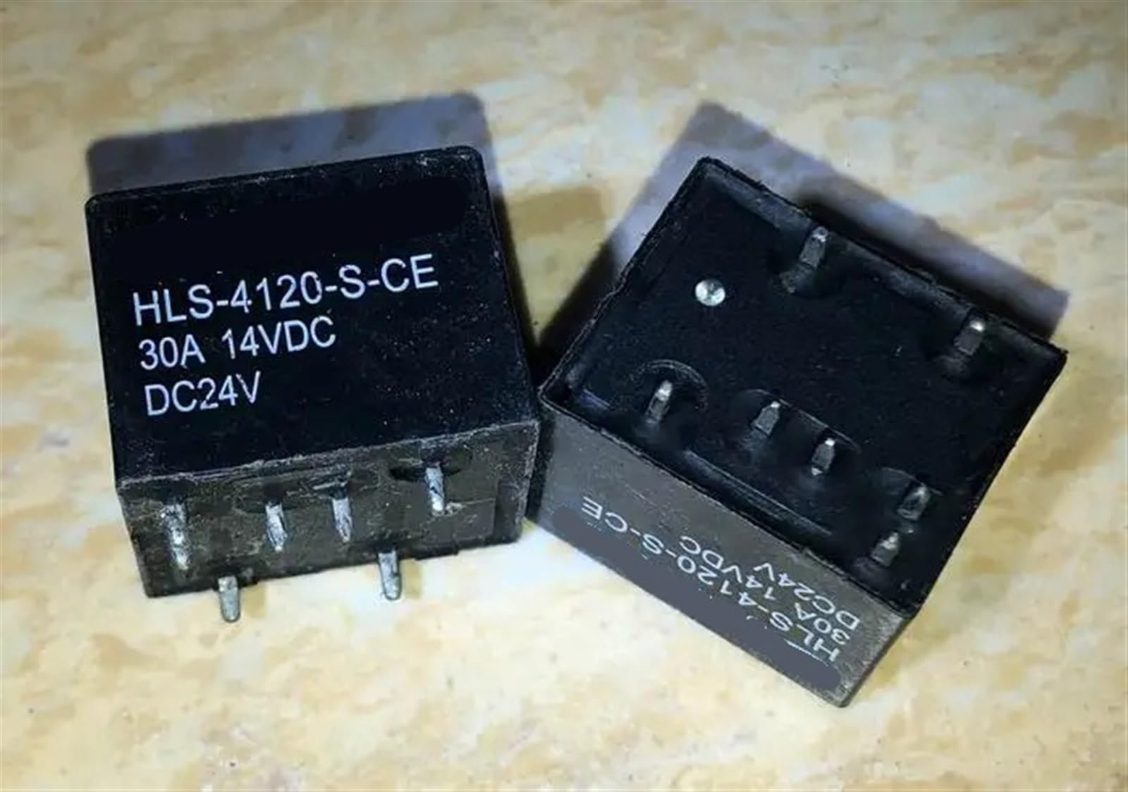 Relé de 7 pines 24V 30A HLS-4120-S-CE repuesto electrónico de un canal 3
