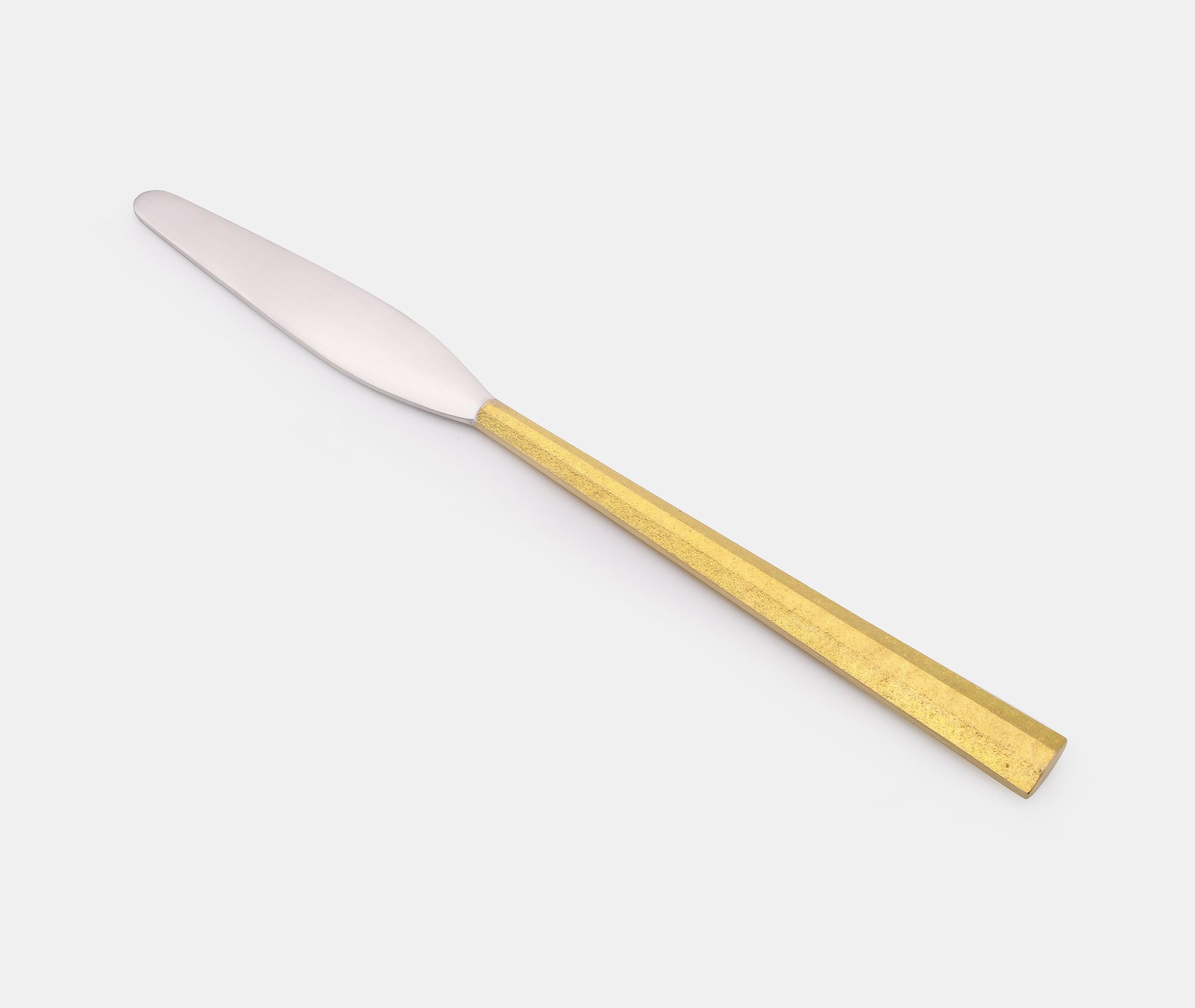 Couteau à beurre élégant pour tartiner vos brunchs raffinés