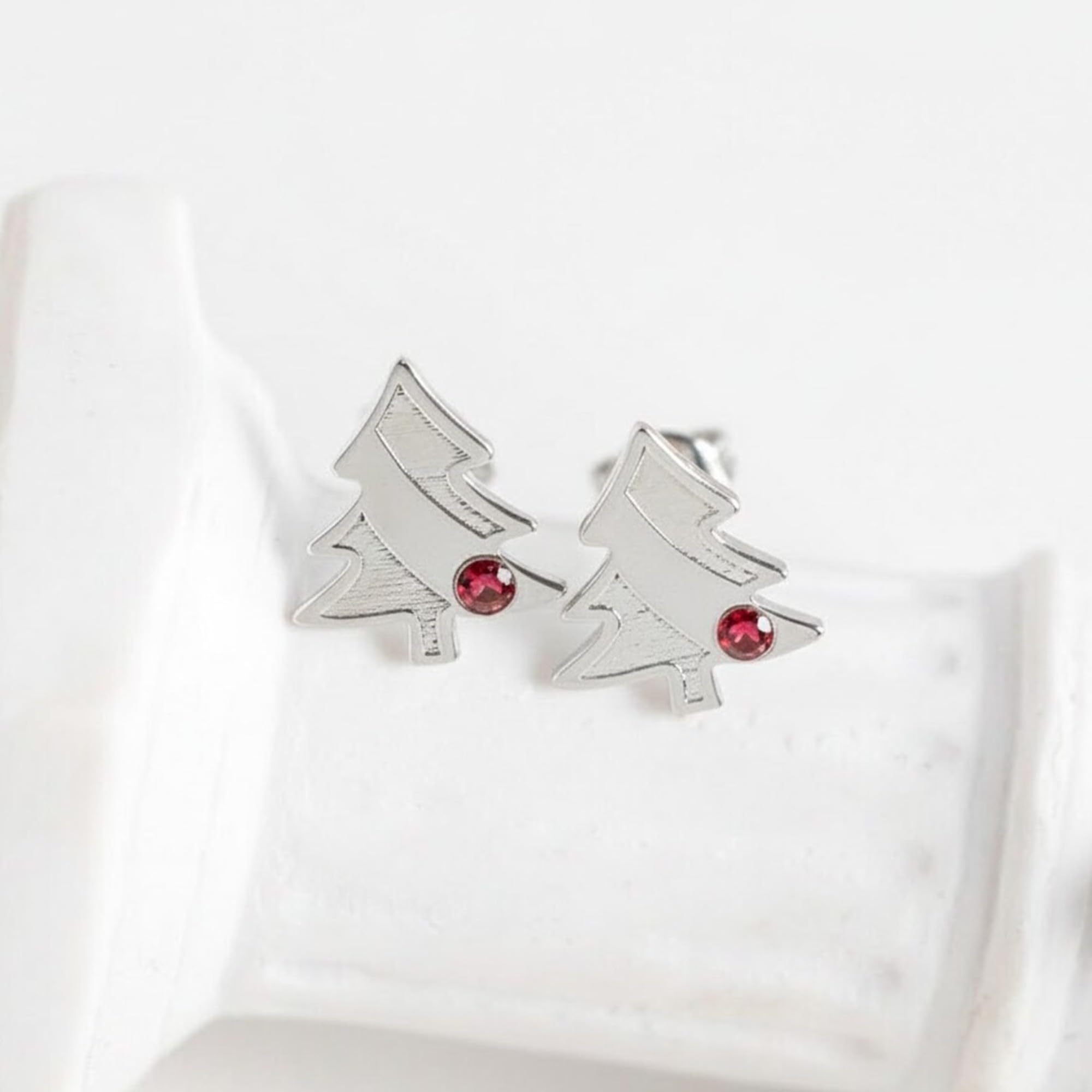 Orecchini in argento Sterling 925 a forma di albero di Natale, con granato, minimalisti, gioielli per le vacanze e tutti i giorni