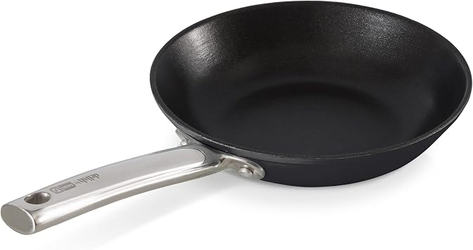 DASH Delish Lightweight Cast Iron Skillet - Everyday Cookware for Convenient Cooking - Enamel Interior, Easy to Clean, and Oven-Safe - Stainless Steel Handle - Black, 8-Inch