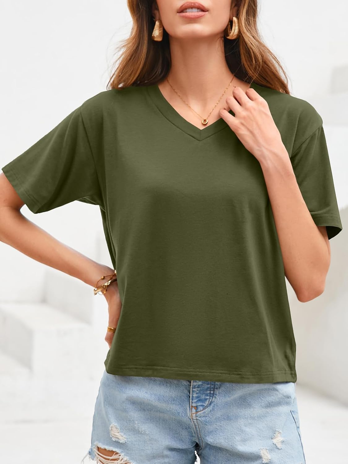 UNCLECAT Women's V Neck Crop Tops 2026 Summer Workout Shirts Basic Cropped Casual Tee - Image 5