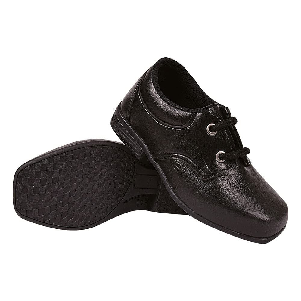 Sapato Social Infantil Menino Cadarço Preto em promoção! Veja a oferta e mais achadinhos de Sapatos Infantis 3 Hoje é o melhor dia para comprar Sapato Social Infantil Menino Cadarço Preto com aquele preço maroto! Promoção! Aproveite a oferta! 3