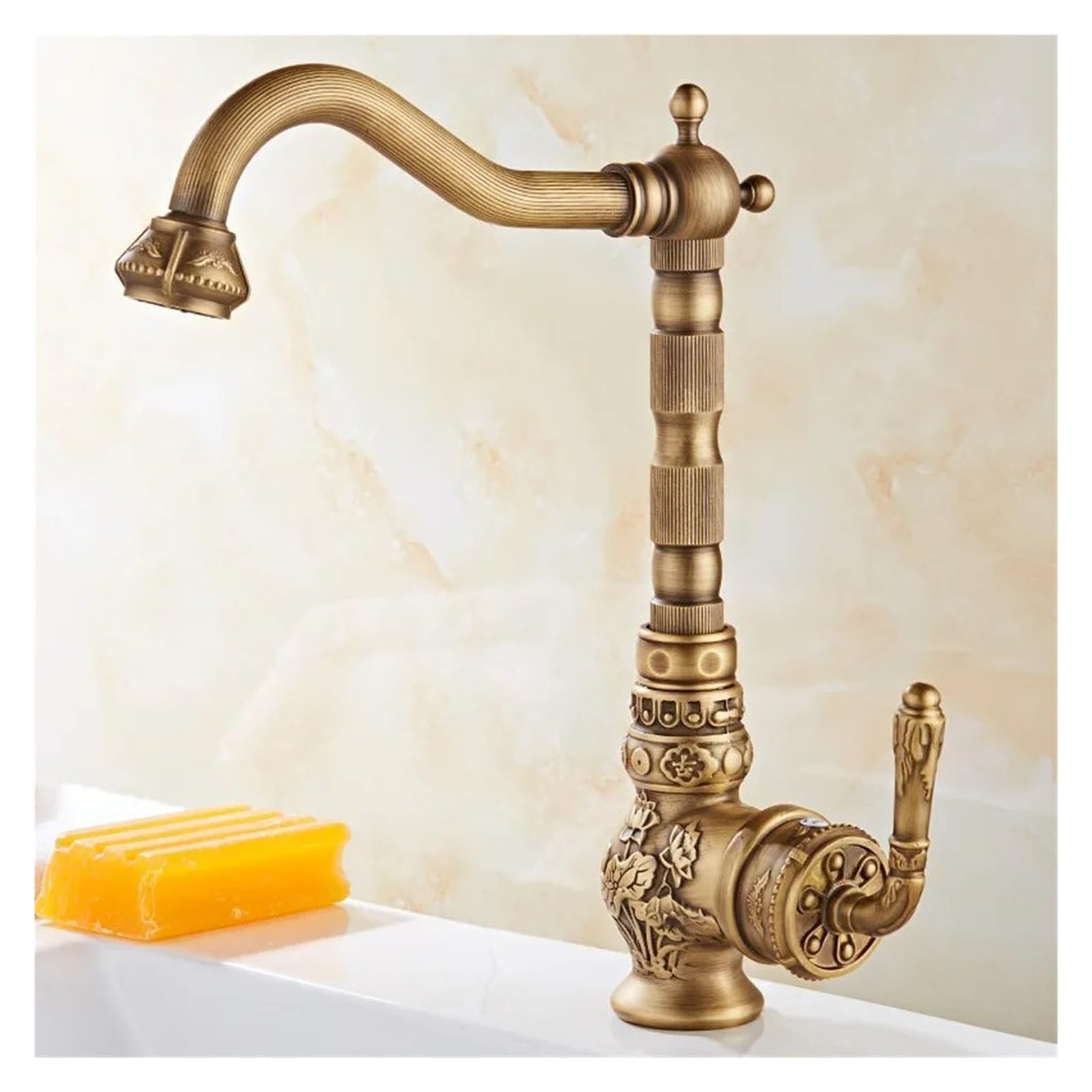 Robinet lave-main rétro en laiton pour évier de salle de bain chic