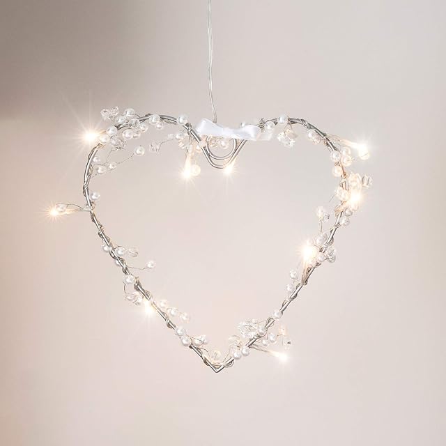 Lights4fun 20cm Indoor Battery Operated Light Up LED Heart Wreath Hanging Decoration