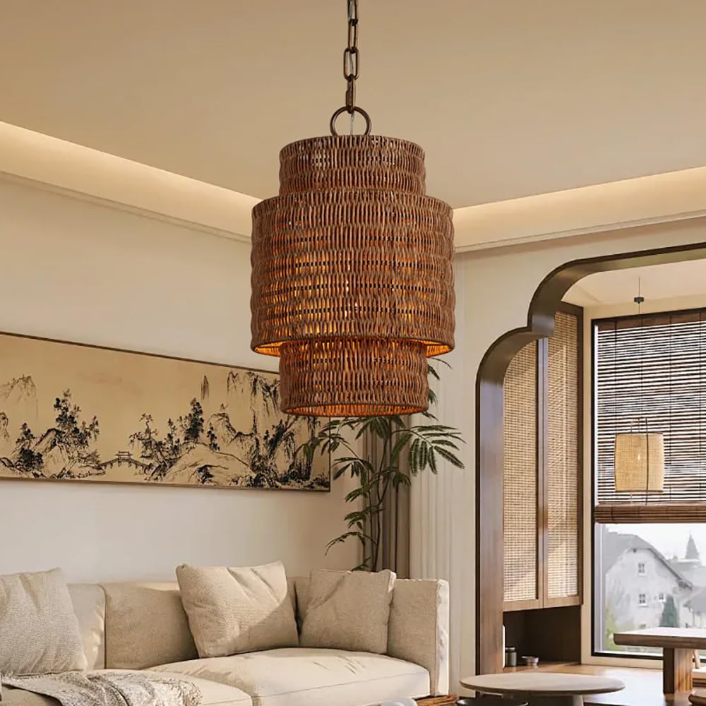 Lampa Wisząca Boho Rattan, Ręcznie Tkana Lampa Wisząca Do Wyspy Kuchennej. Ręcznie Tkany Klosz Z Rattanu Z Regulowanym Kablem Tworzy Ciepłe Oświetlenie Wysp Kuchennych I Jadalni.