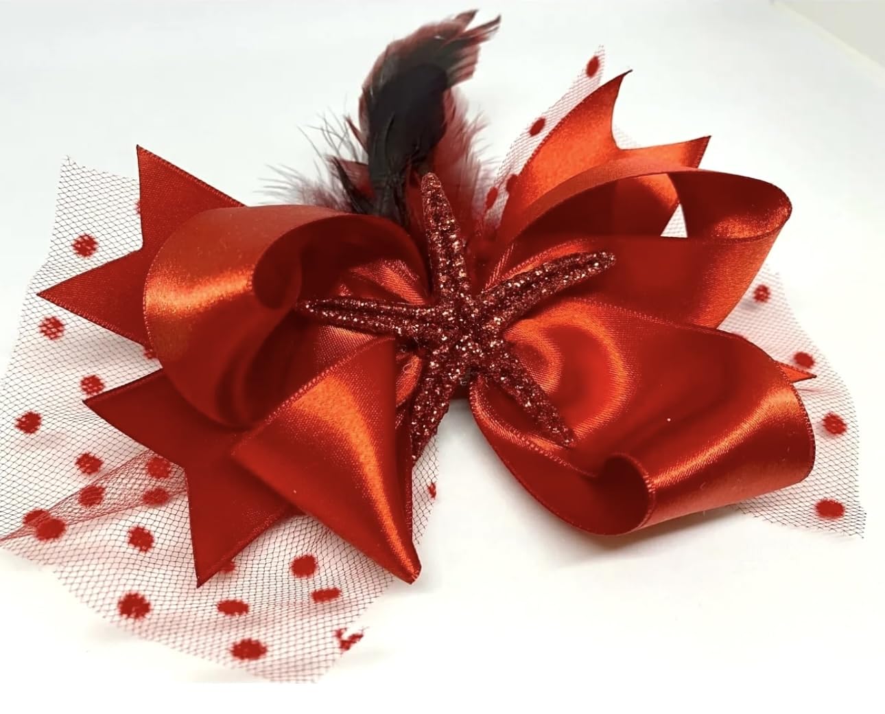 Tasarım Tokam El Yapımı Kırmızı Saten Kurdele Deniz Yıldızı ve Tüylü Kız Çocuk Saç Tokası 17 cm x 12 cm