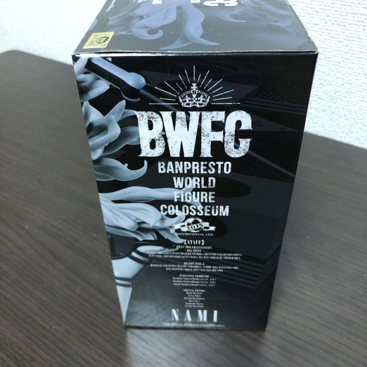 Amazon.co.jp: ワンピース BWFC ナミ モノクロカラー フィギュア
