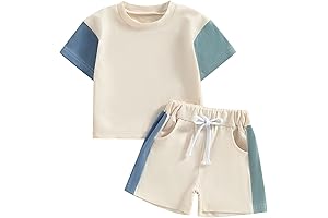 Toddler Boy's Summer Coolness: Adorable T-Shirt and Shorts Set