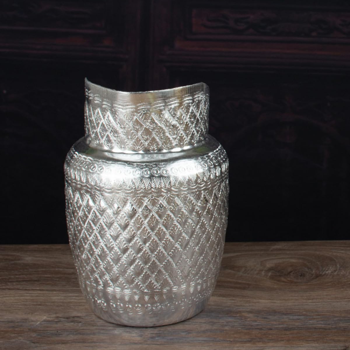 Beavorty Pichet en Alliage D'étain-aluminium 1,5 L Large Ouverture, Pichet à Boisson Polyvalent pour Vin, Lait et Jus, Ustensile de Service Métallique pour Maison, Restaurant et Fête