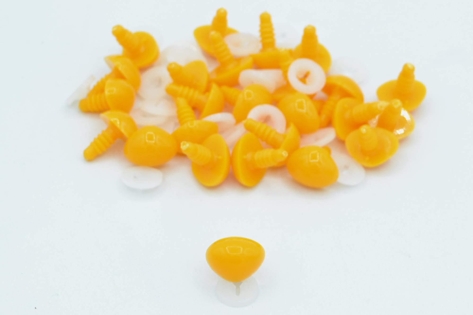 celloexpress 18mm x 14mm Yellow Triangle Noses with Plastic Backs - Safety Noses for Soft Toy Teddy Bear Animal Making (Pack of 50) — image 1