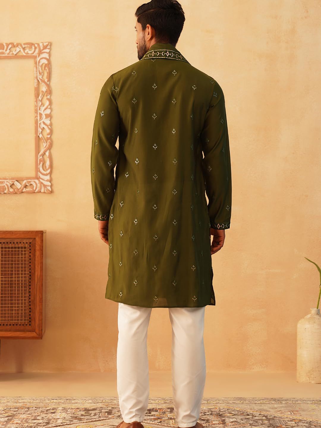 Jompers Men's Olive Embroidered & Sequin Kurta Pyjama With Dupatta. (Olive, M)