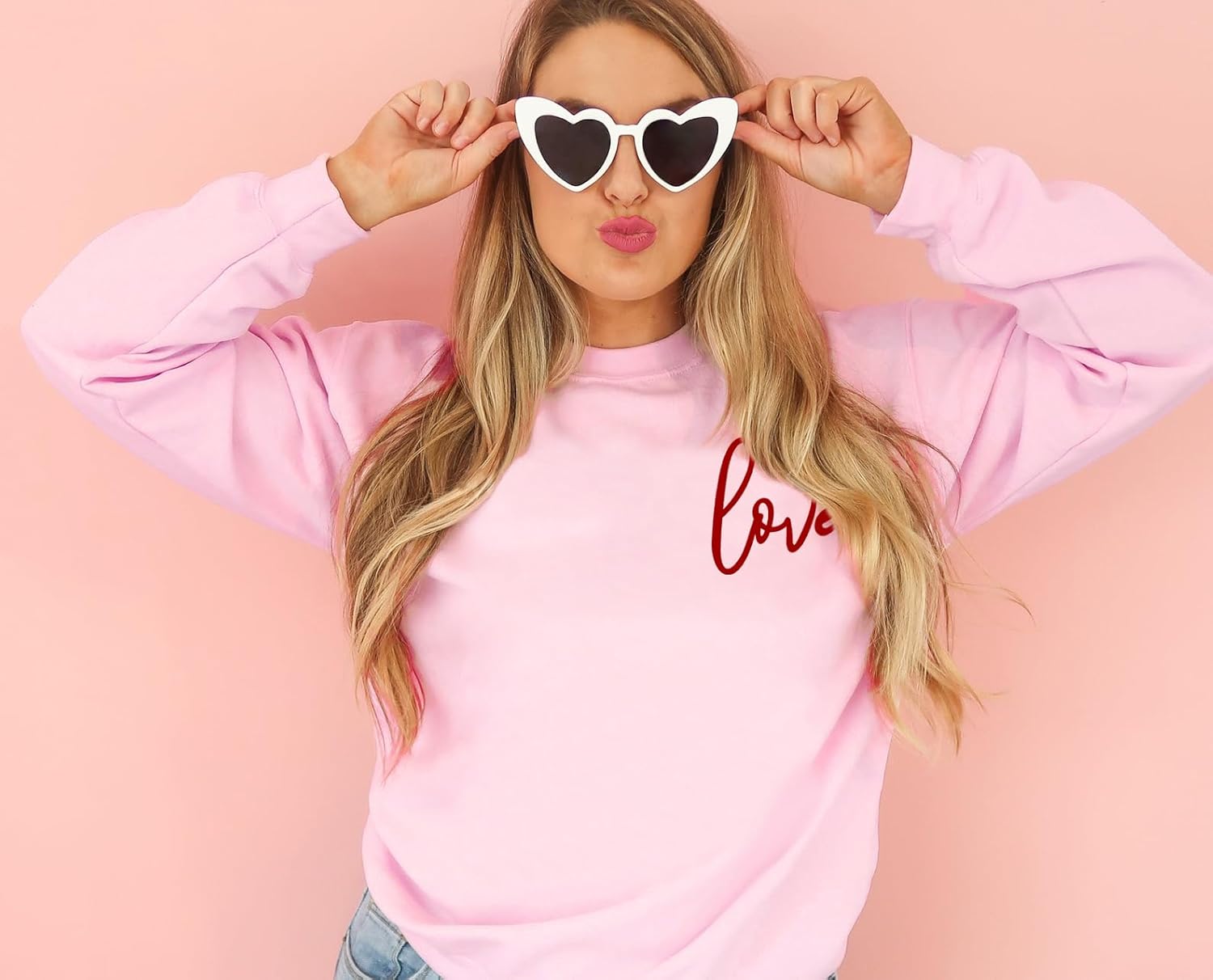 AIIWEIS Valentine Sweatshirt for Womens Love Heart Grahic Long Sleeve Shirt Casual Valentines Gifts Pullover Tops - Image 3