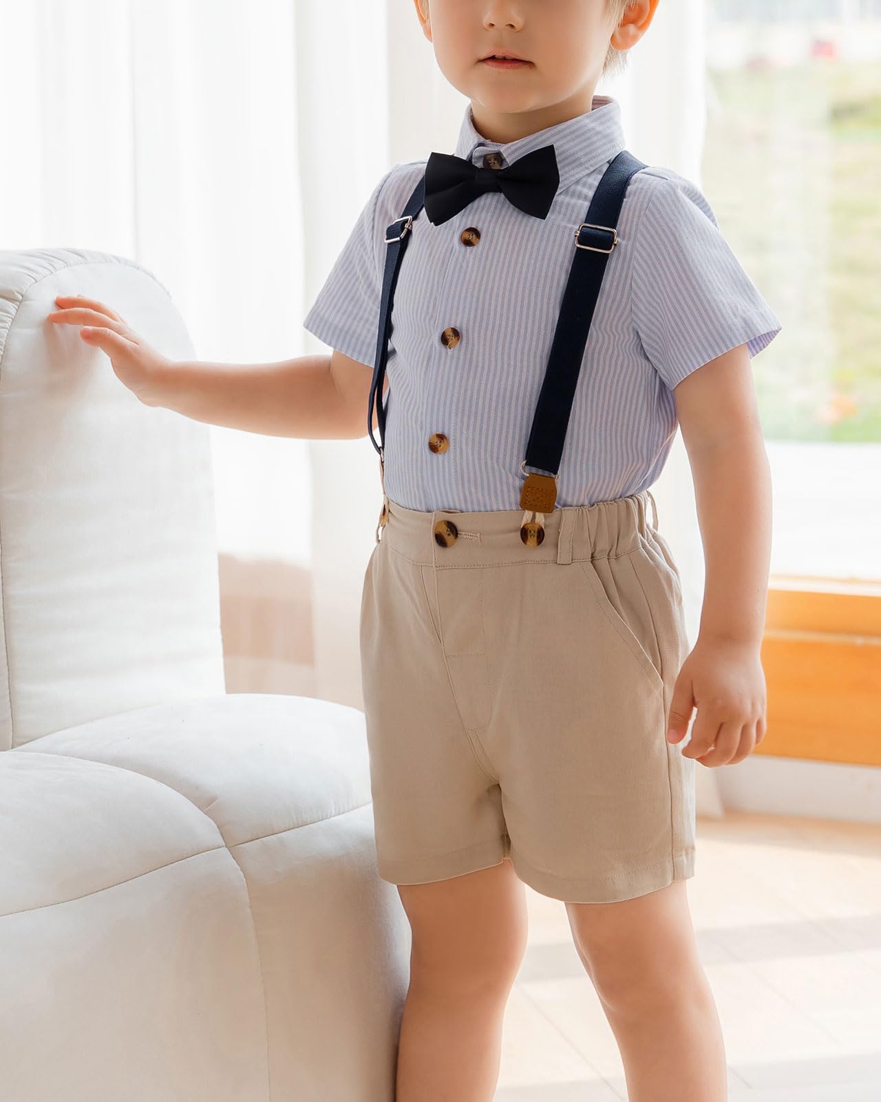 Conjunto de Boda Fiesta Ceremonia para Niños Camisa de Manga Corta con Pajarita + Pantalones Cortos/Pantalón con Tirantes 4 Piezas