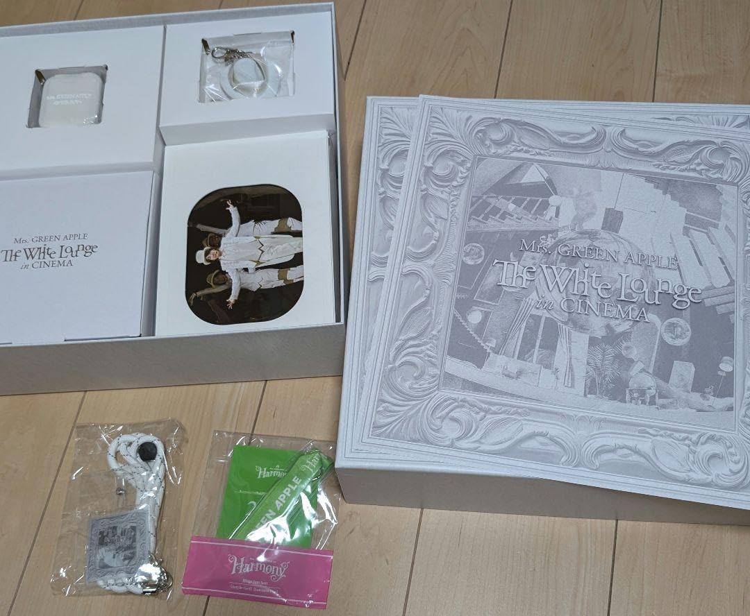 ミセスグリーンアップル パスケース Mrs. GREEN APPLEパスケース