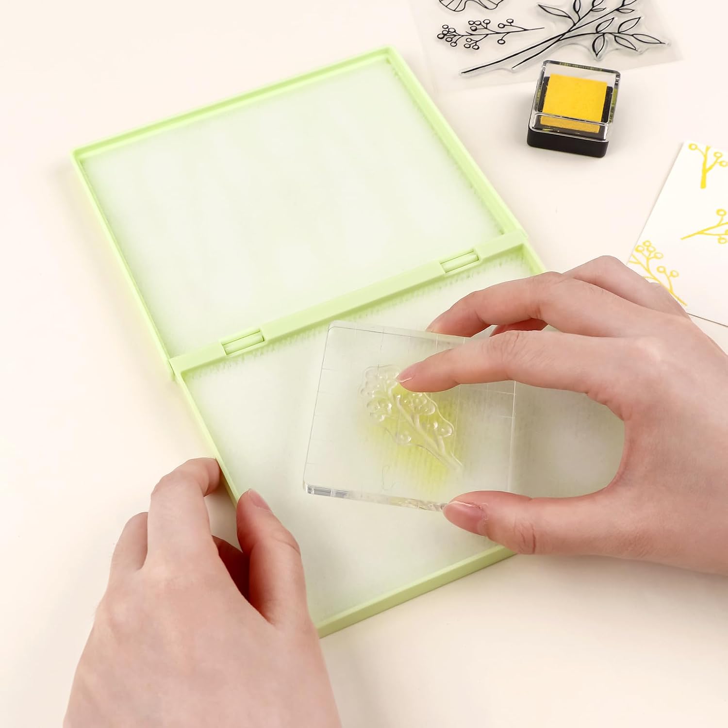 Stamp Cleaning Tray for Scrapbooking and Crafting with Removable Cleaning Pads Dual-Sided Cleaning Pad with Synthetic Bristles 5.9x4.8inch Purple (Yellow)