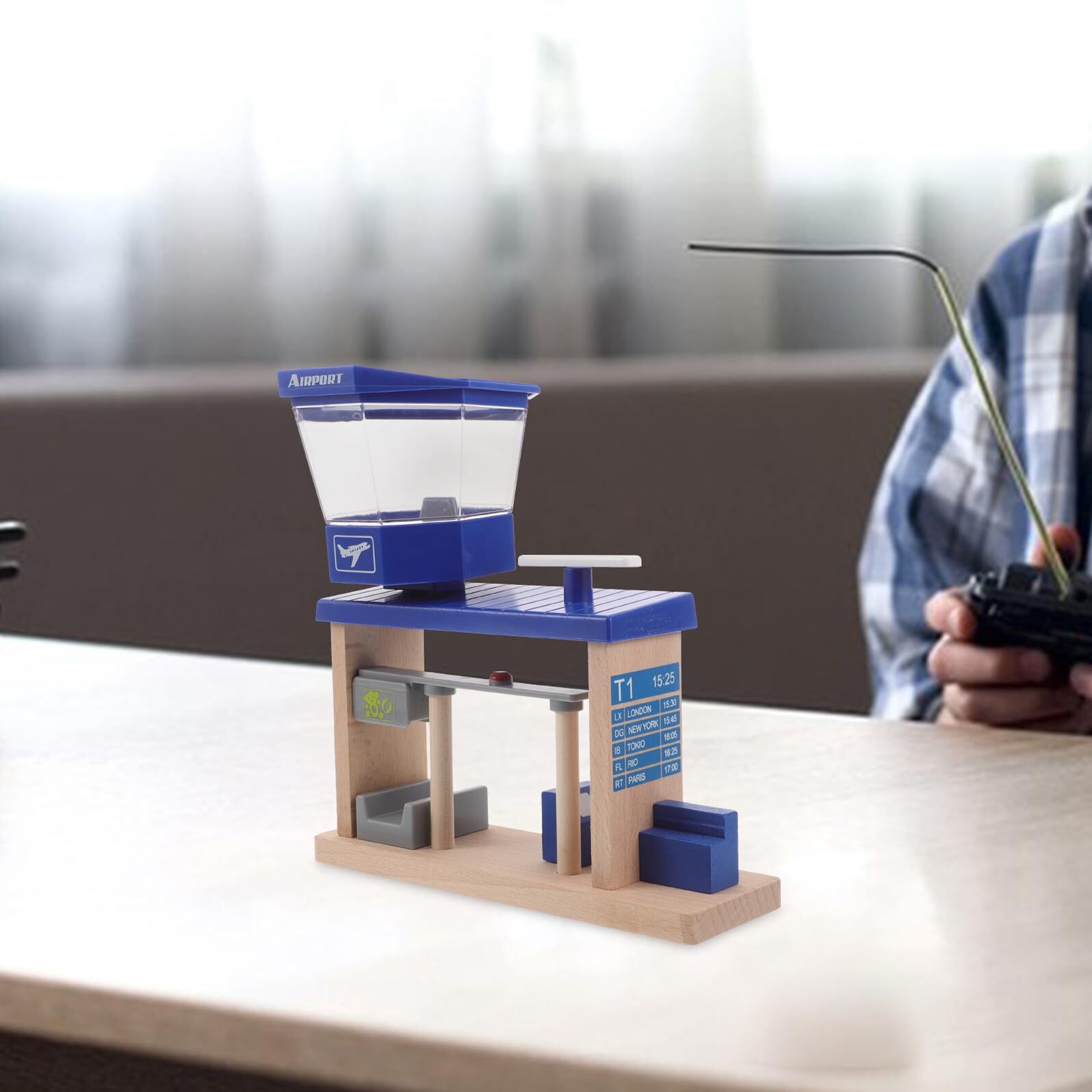 Accessorio Pista Aeroporto in Legno e Plastica 1 Pz | Bambini, Design Unico, per Asili e Casa, Stimola Creatività e Ragionamento