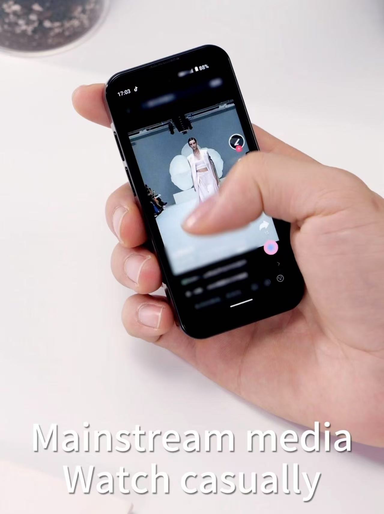 Mini Phone World's Smallest Mini Smartphone with 3.88'' HD Screen