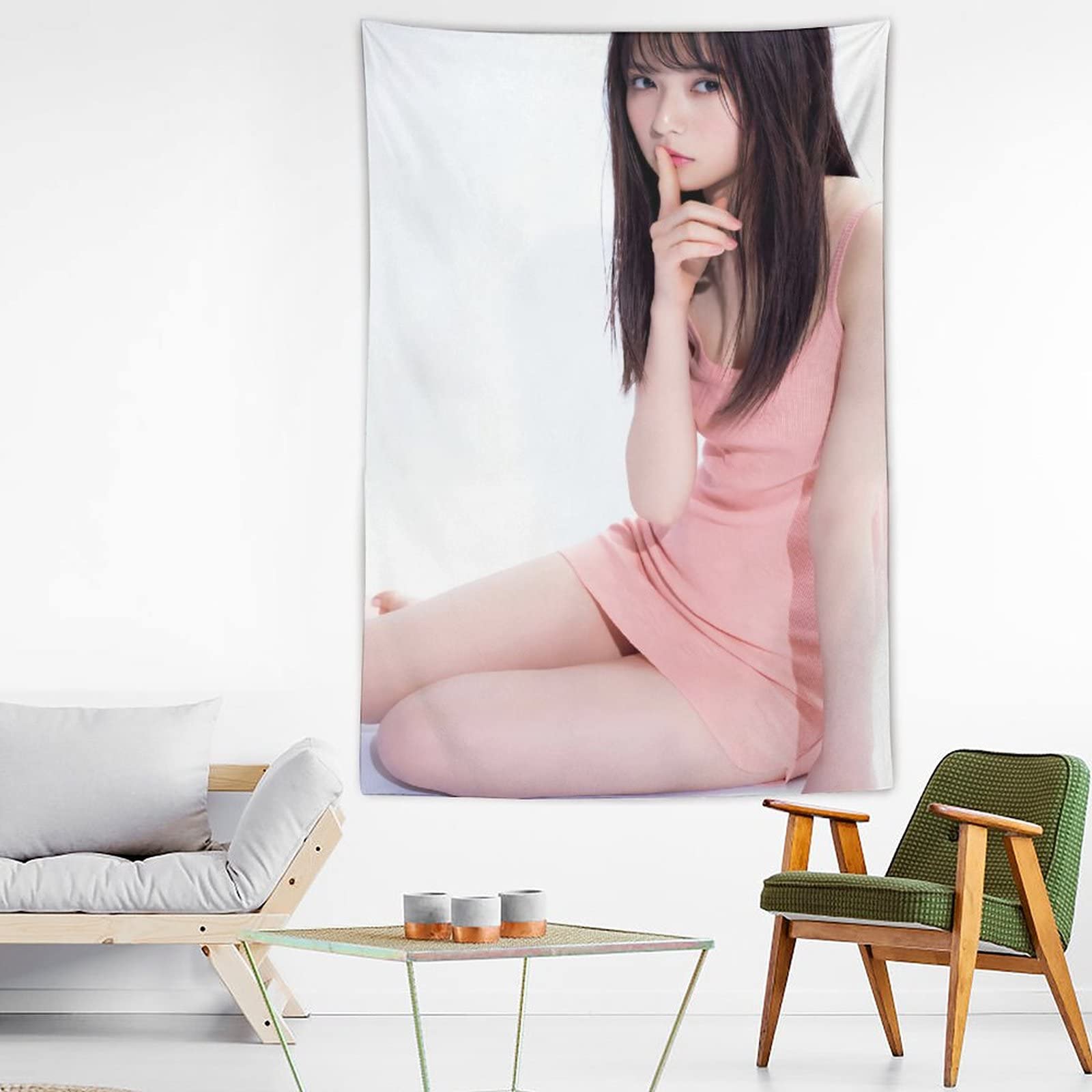 Amazon.co.jp: 齋藤飛鳥 写真 女優 グラビアアイドル セクシー 可愛い 