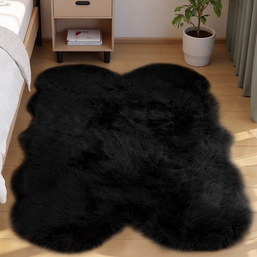 Goolela Black Faux Sheepskin Fur Rug 4x6 Fuzzy Furry Area Rug Black Fluffy Soft Shaggy Carpet for Bedroom Living Room Bedside Washable Sheepskin