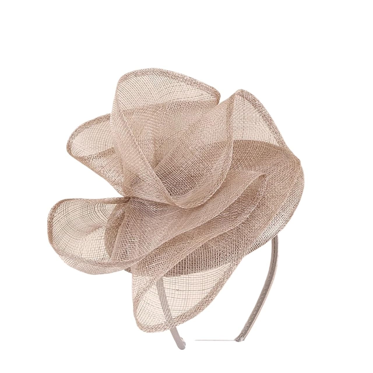Chapeau en lin femme léger et discret pour masquer une coiffure simple en banquet