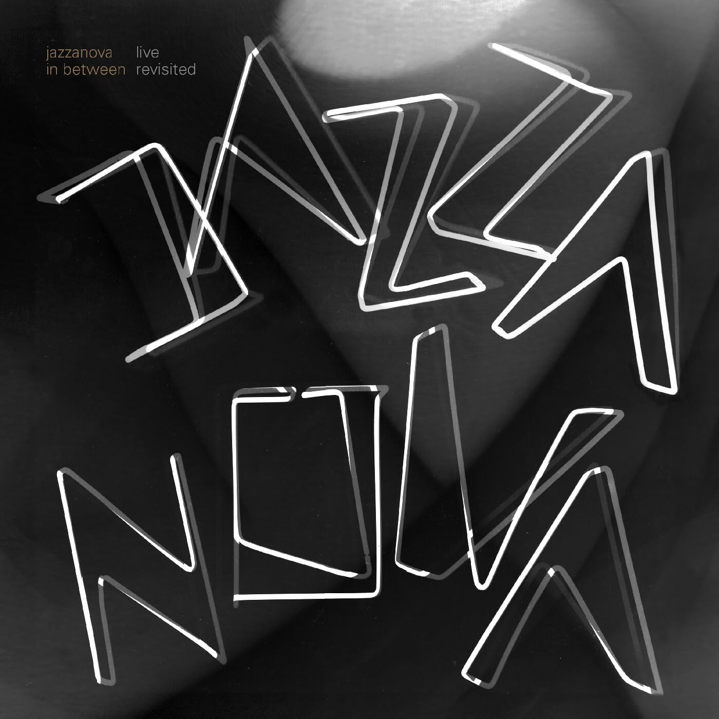 IN BETWEEN REVISITED: JAZZANOVA LIVE [VINYL]