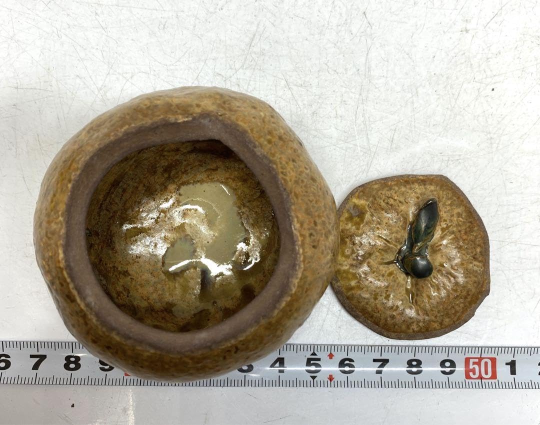 Amazon.co.jp: 益子焼 みかん茶入 土戯山人 共箱 直径7.5㎝ 東山