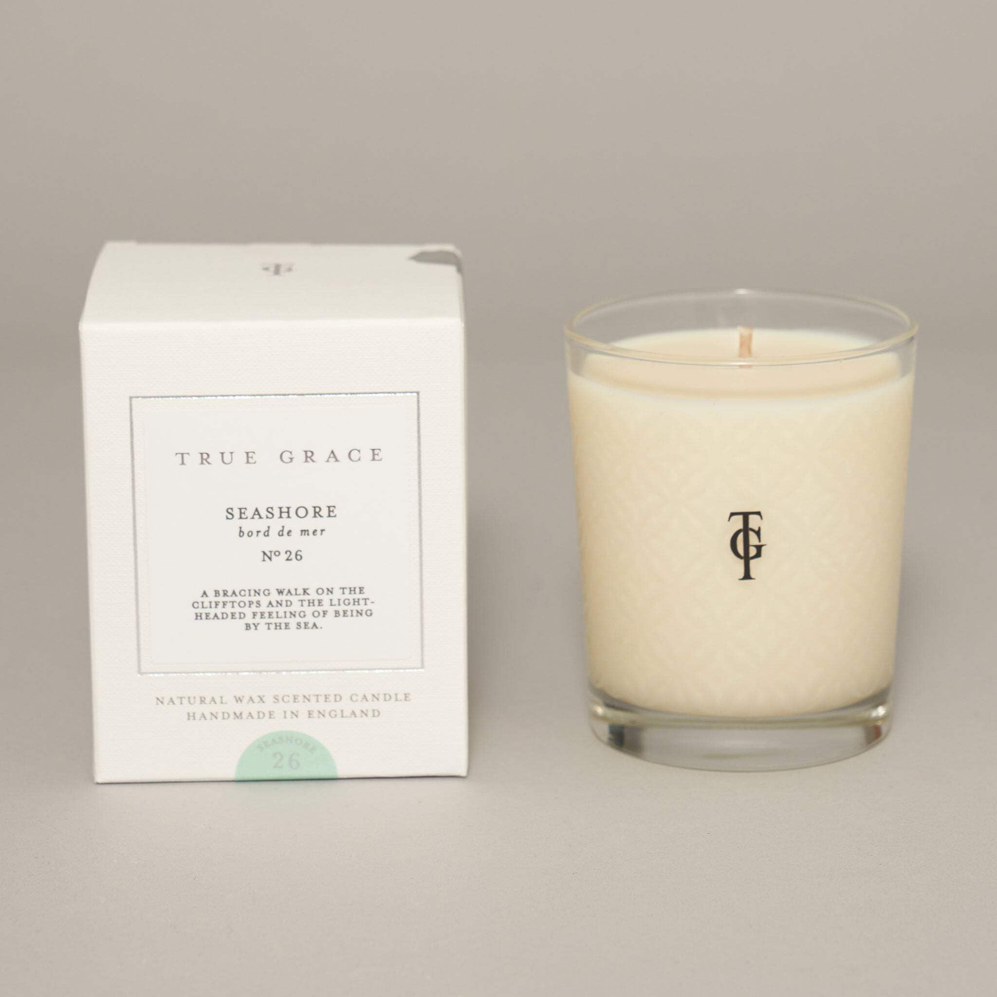 True Grace Duftkerze Classic Village Seashore - Strand 190g