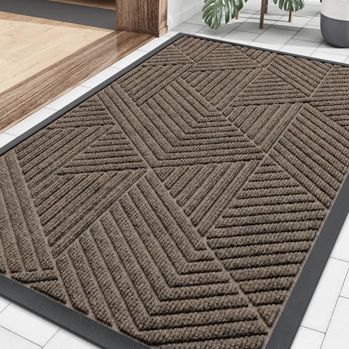 Image of Smiry Front Door Mat Outside Entrance, Heavy Duty Sturdy Natural Rubber Doormat, Trap Dirt and Moisture, Easy Clean Low Profile Mats for Indoor Outdoor Entry, Irregular Triangle (29.5x17, Mixed Khaki)