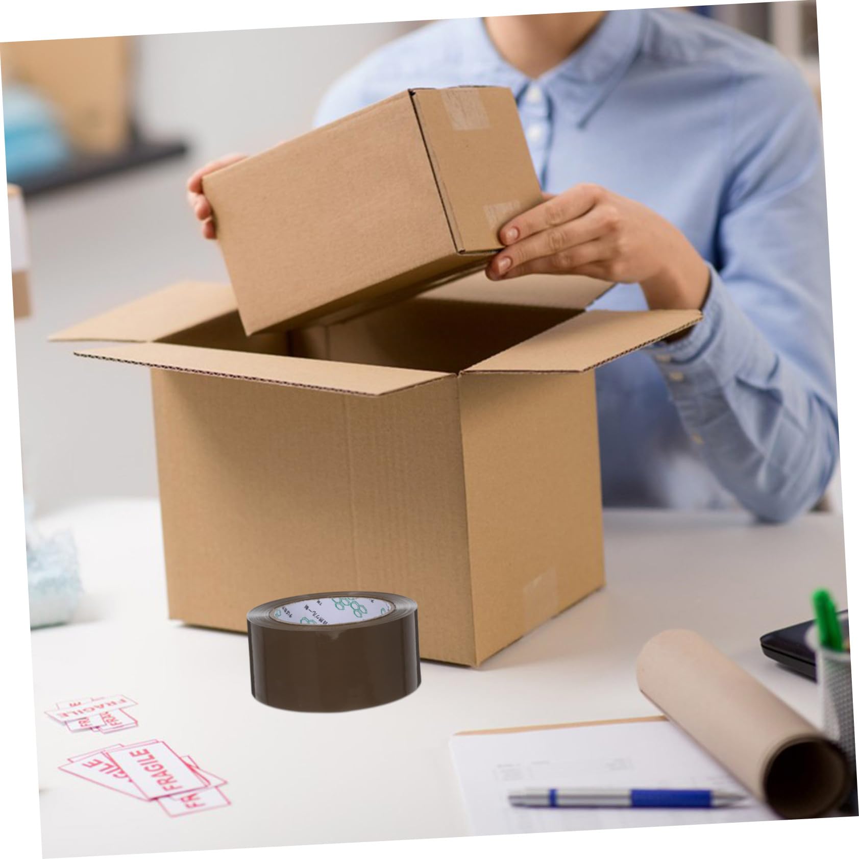5 Rollen Pack Braunes Packband Starkes Klebeband für Versand Umzug und Verpackung Hochfeste Haftung Vielseitig Einsetzbar für Kartons Büro und Haushalt