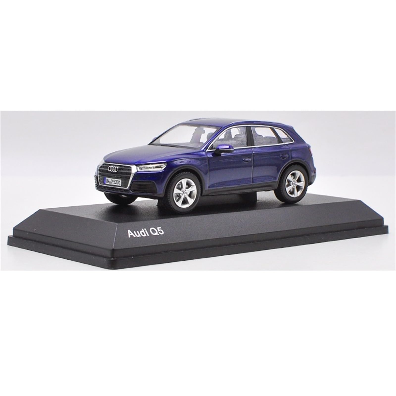 Amazon.co.jp: ミニカー スケールモデルカー 1/43 に適合 AUDI Q5 SUV