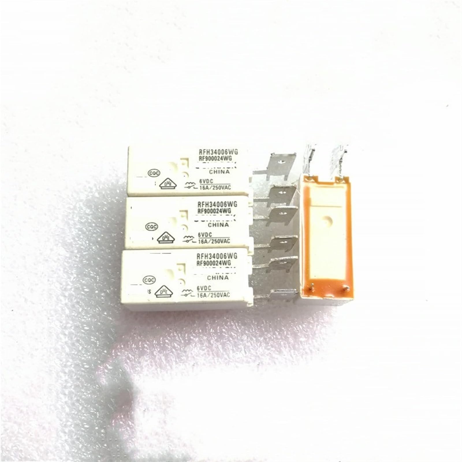 Relais RTHH4009WG RTHH4009WG-9VDC 9V 6PIN 16A normalement ouvert - 2