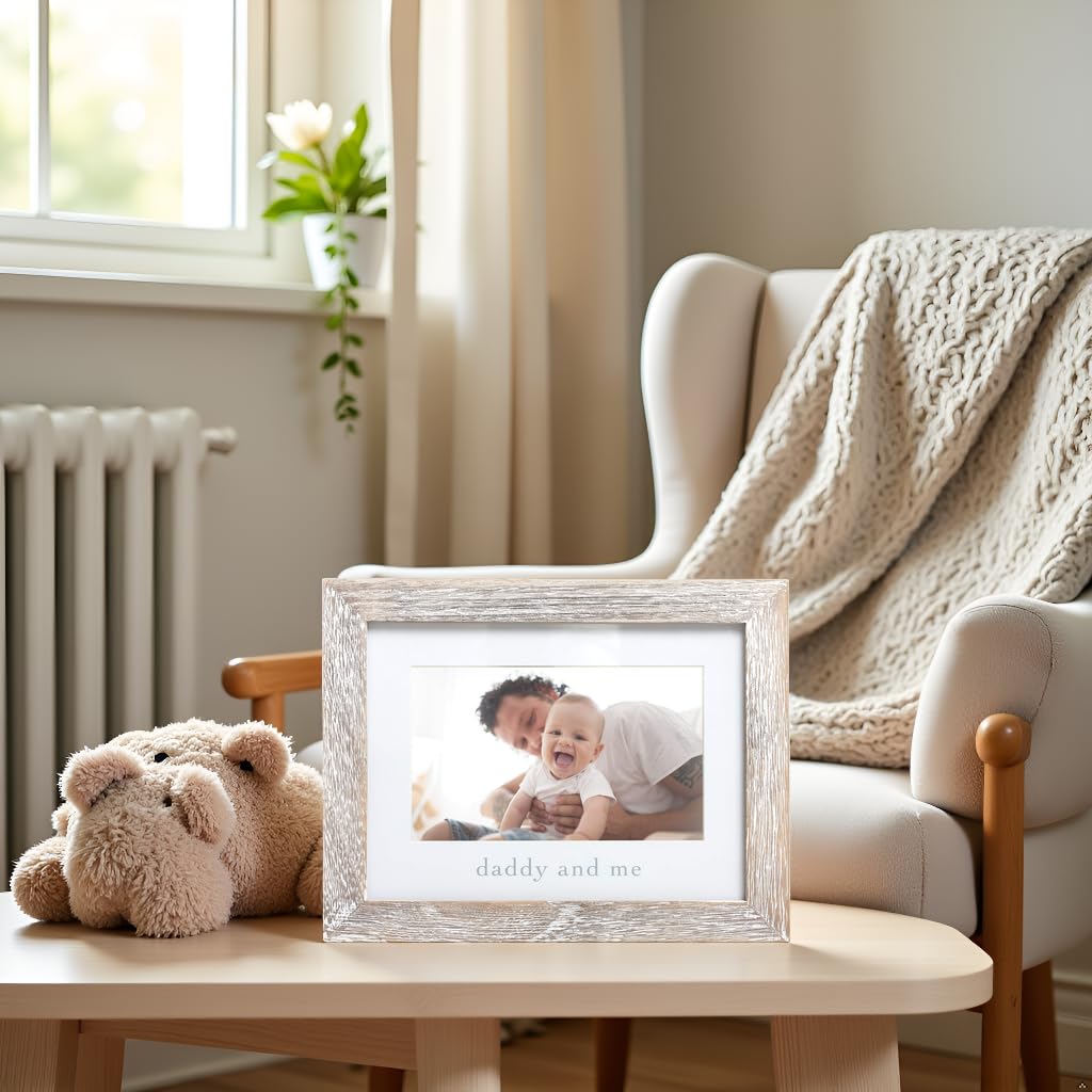 Pearhead Daddy and Me Picture Frame, Baby Photo Keepsake, Father's Day Gift, Gender-Neutral Nursery Decoration, 4" x 6" Display, Distressed Wood - Image 3