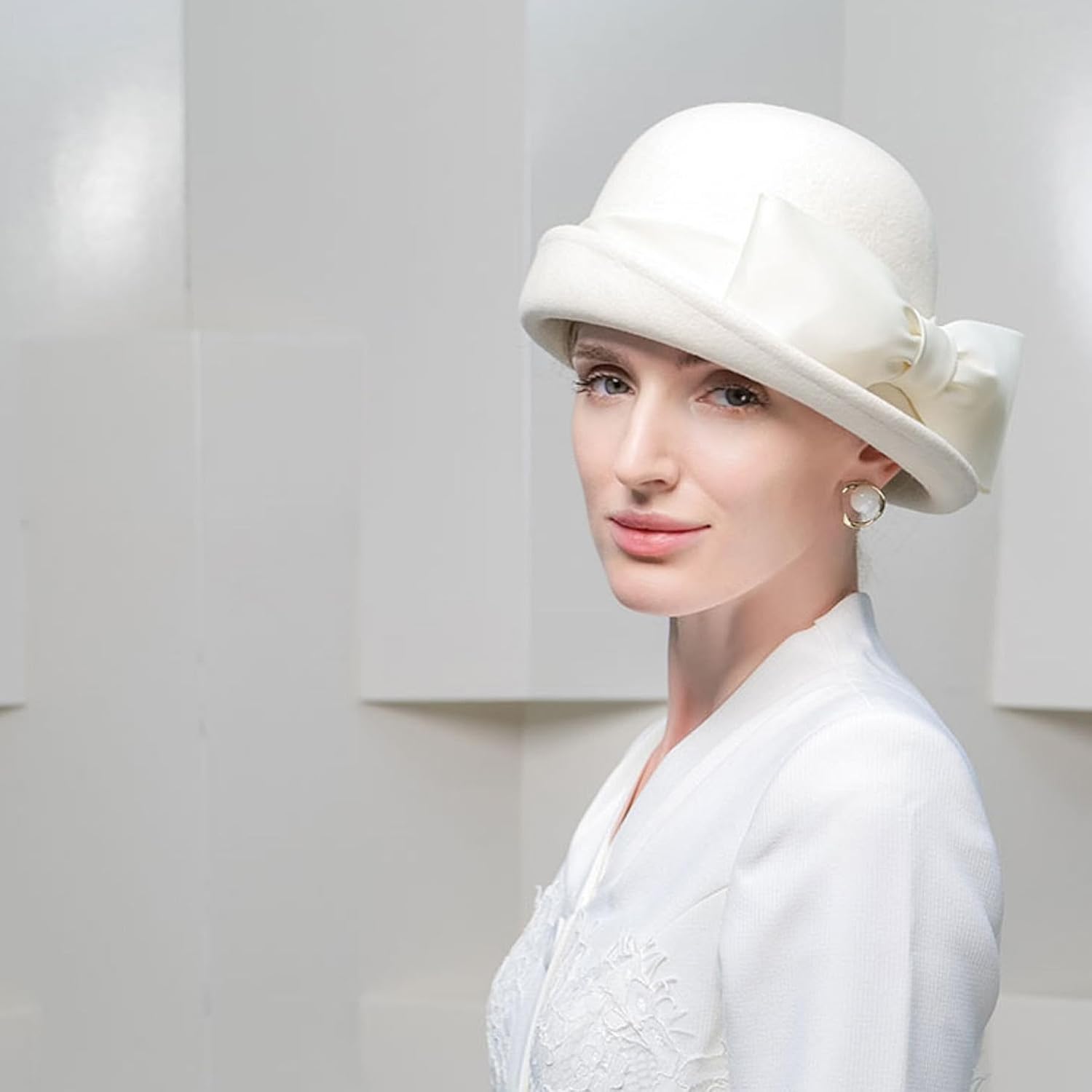 F FADVES Women Solid Color 100% Wool Winter Hat Women Cloche Bucket Bowler with Bowknot