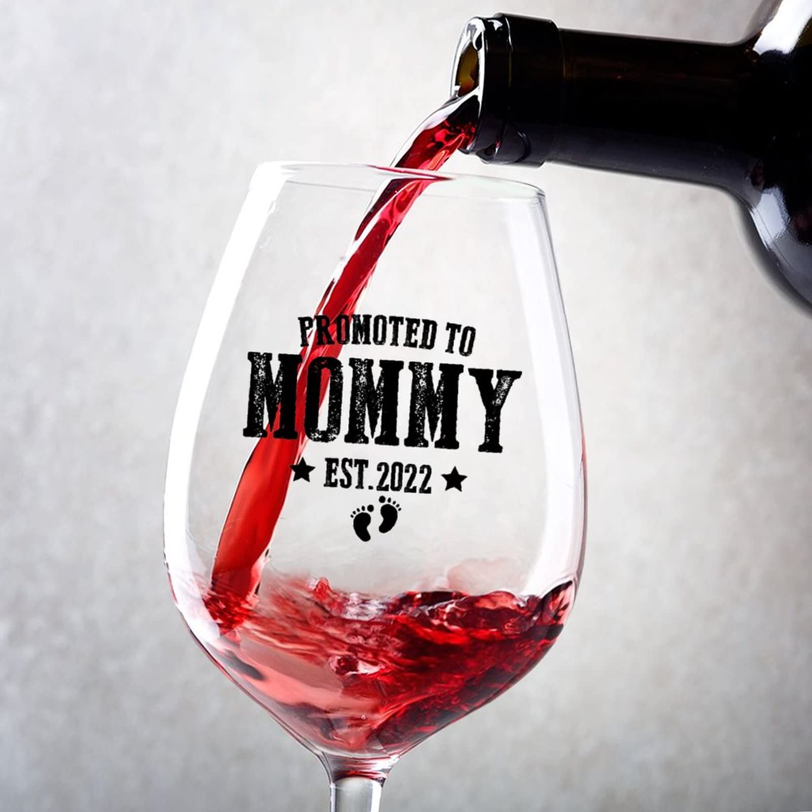 Verre à vin Promoted to Mommy à offrir pour une soirée entre amies